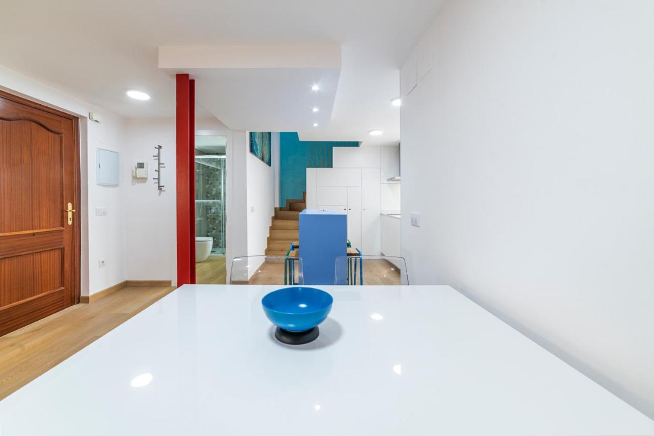 Appartement Alohamundi Martinez Montanes à Séville Extérieur photo