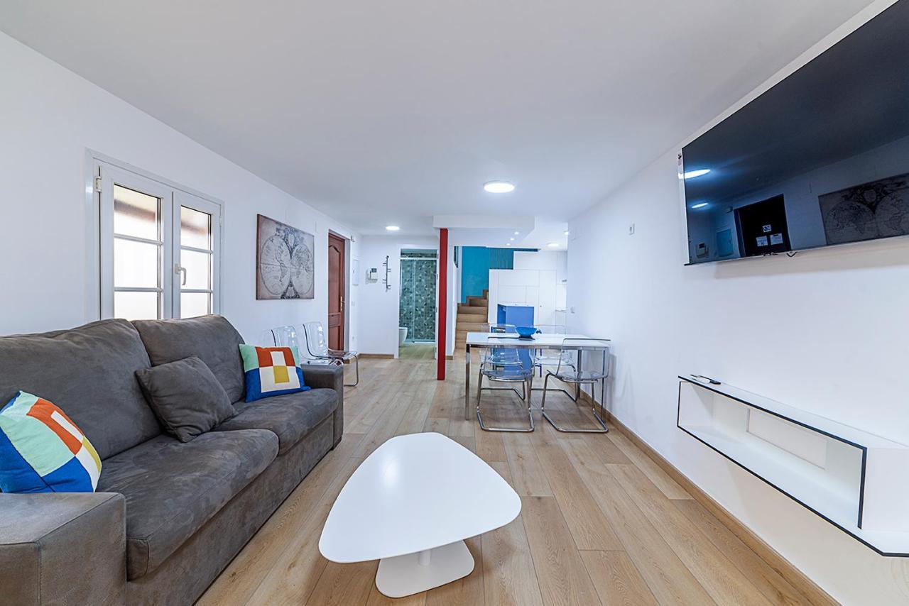 Appartement Alohamundi Martinez Montanes à Séville Extérieur photo